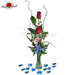 Florero con dos Rosas Cdo 02