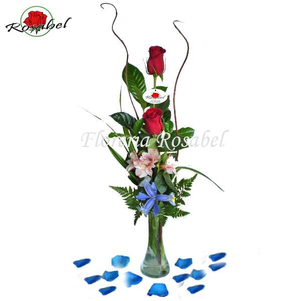 Florero con dos Rosas Cdo 02