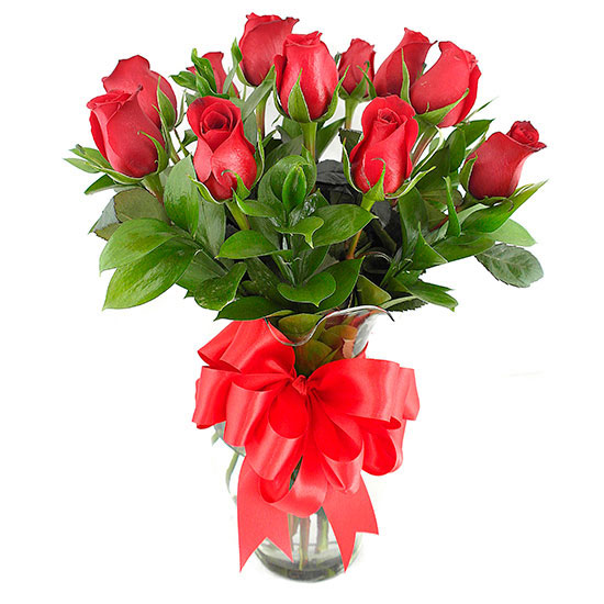 jarrón con 12 rosas rojas